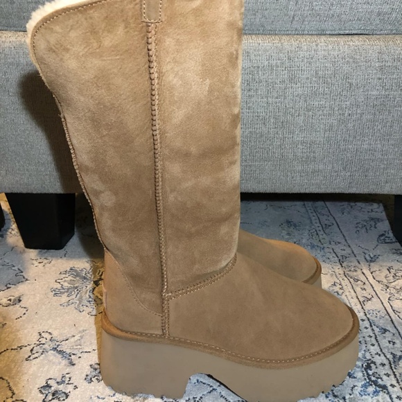 UGG Classic New Heights Genuine Shearling Cuffable Boot - Picture 6 of 12
